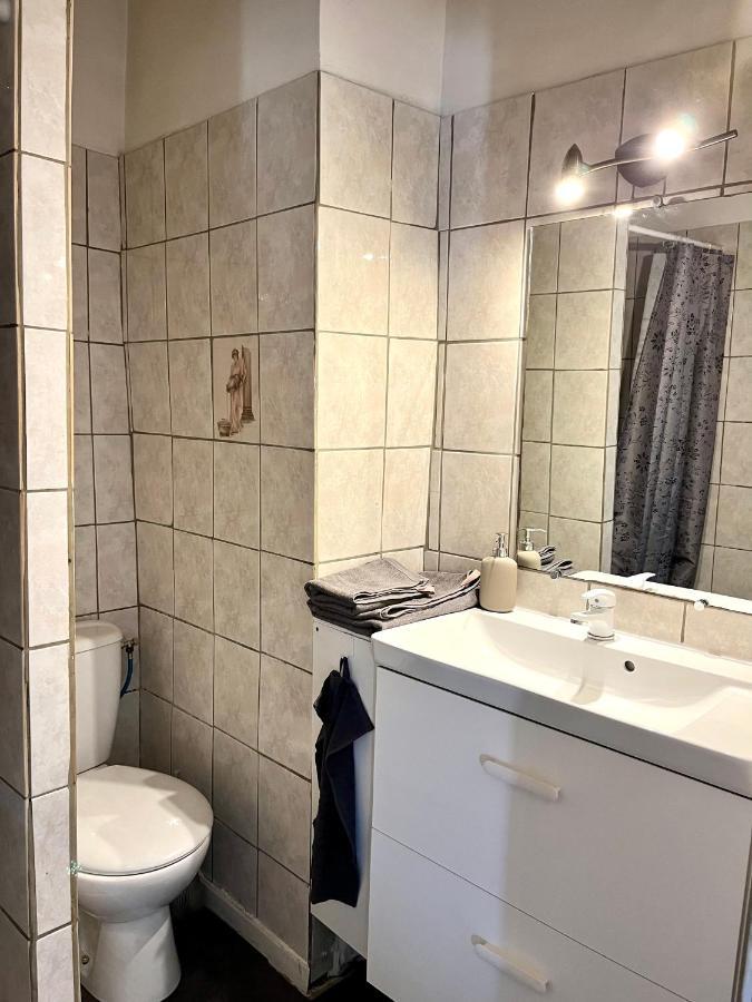 Studio De Charme Au Coeur De Valréas Extérieur photo